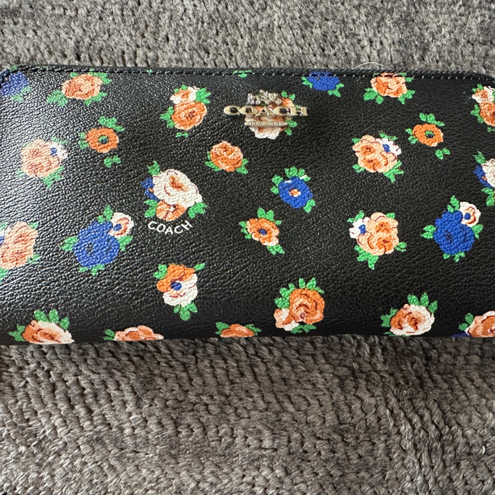 Coach Black Floral Women's Wallet